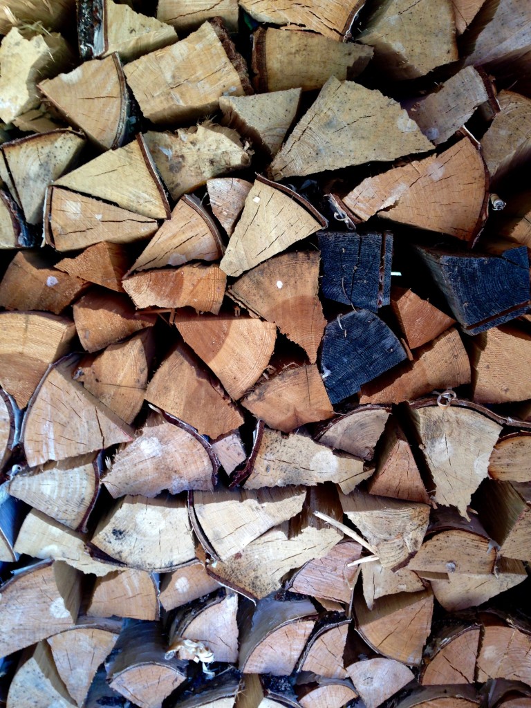 winter-woodpile-numedal-norway