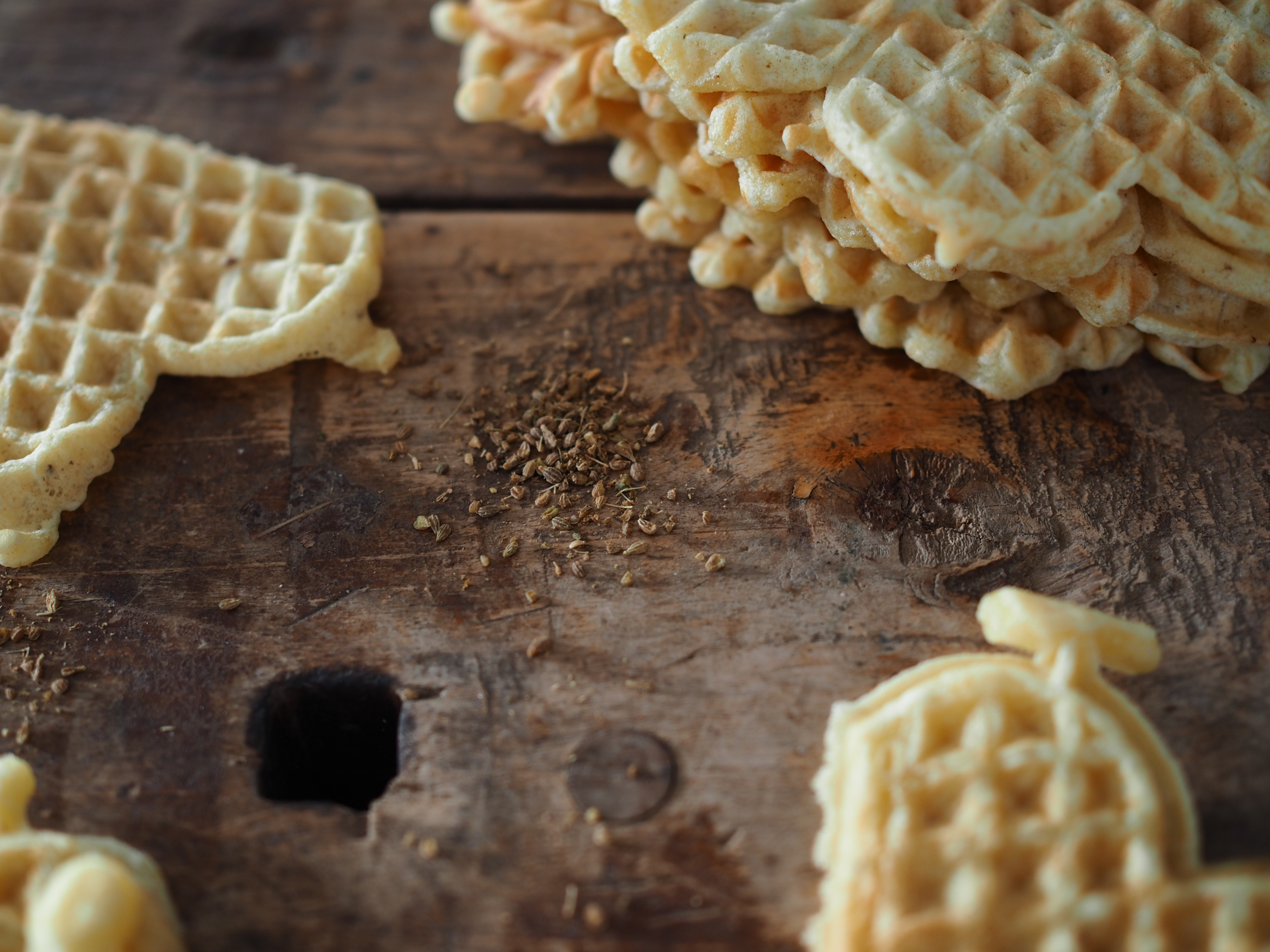 Norwegian Waffles with Aniseed