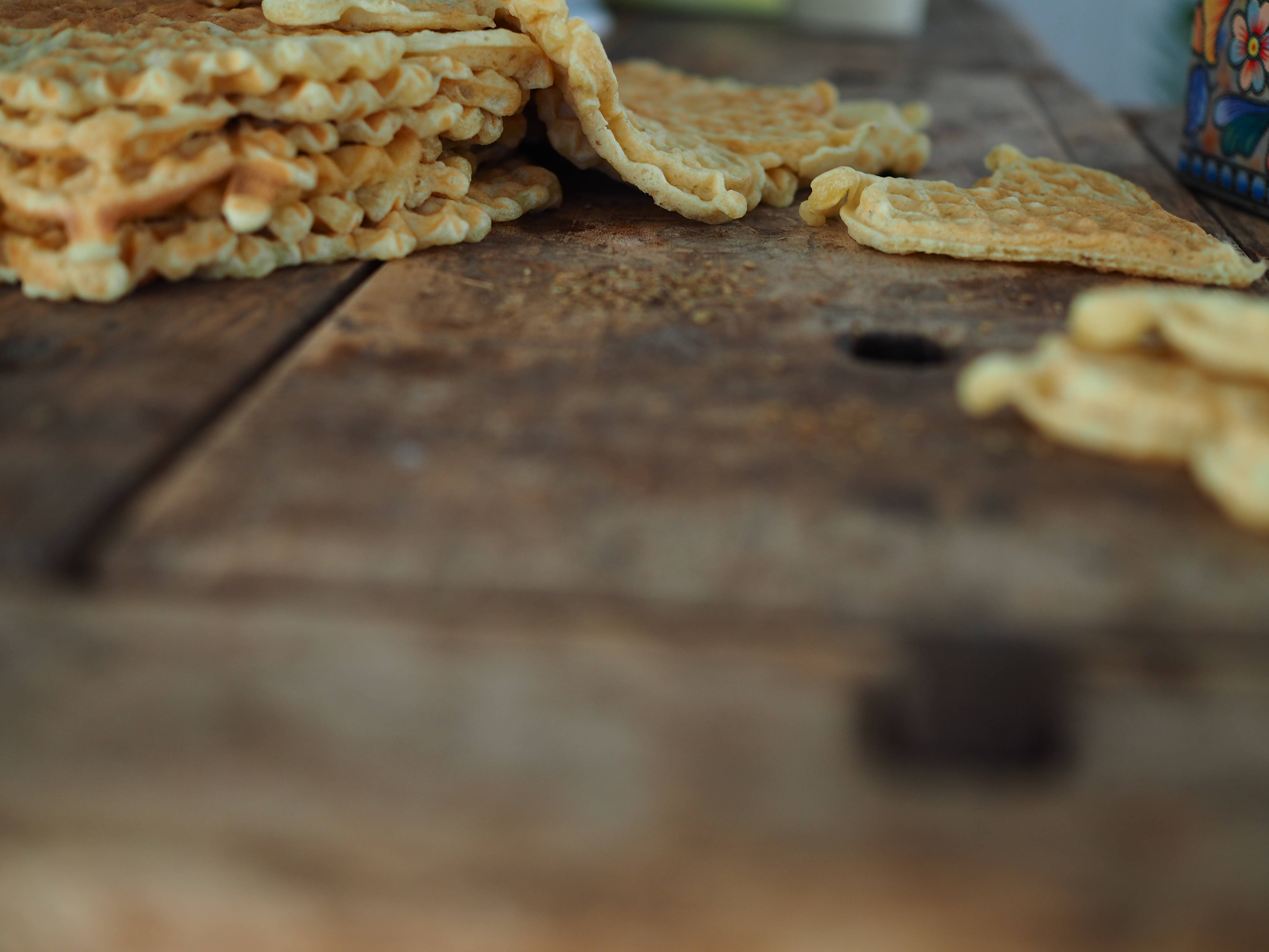 Norwegian Waffles with Aniseed