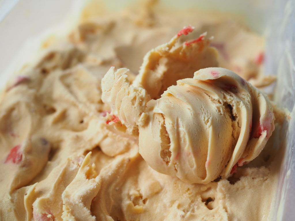 Roasted Strawberry and Lemon Ice Cream