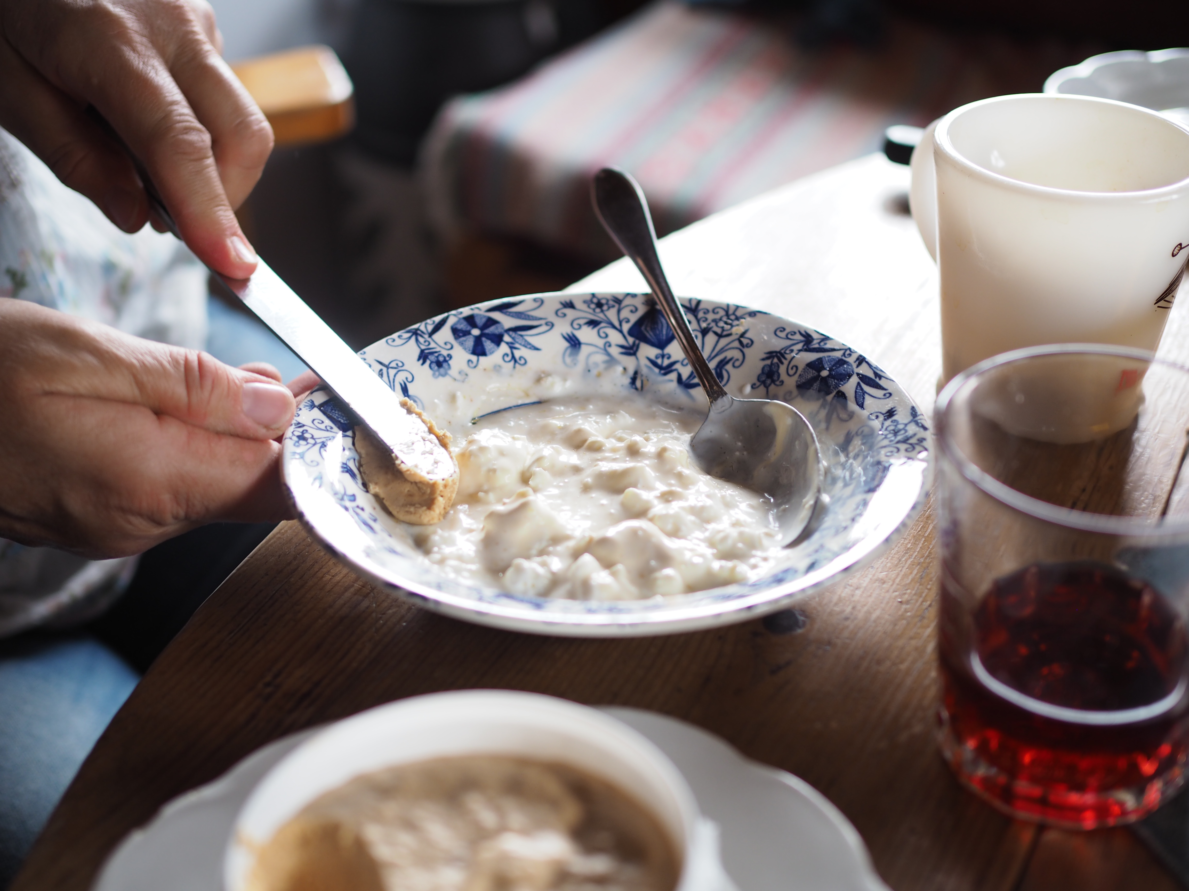 Norsk Seterliv & Sur-Ost (Mountain Farm Cottage Cheese)