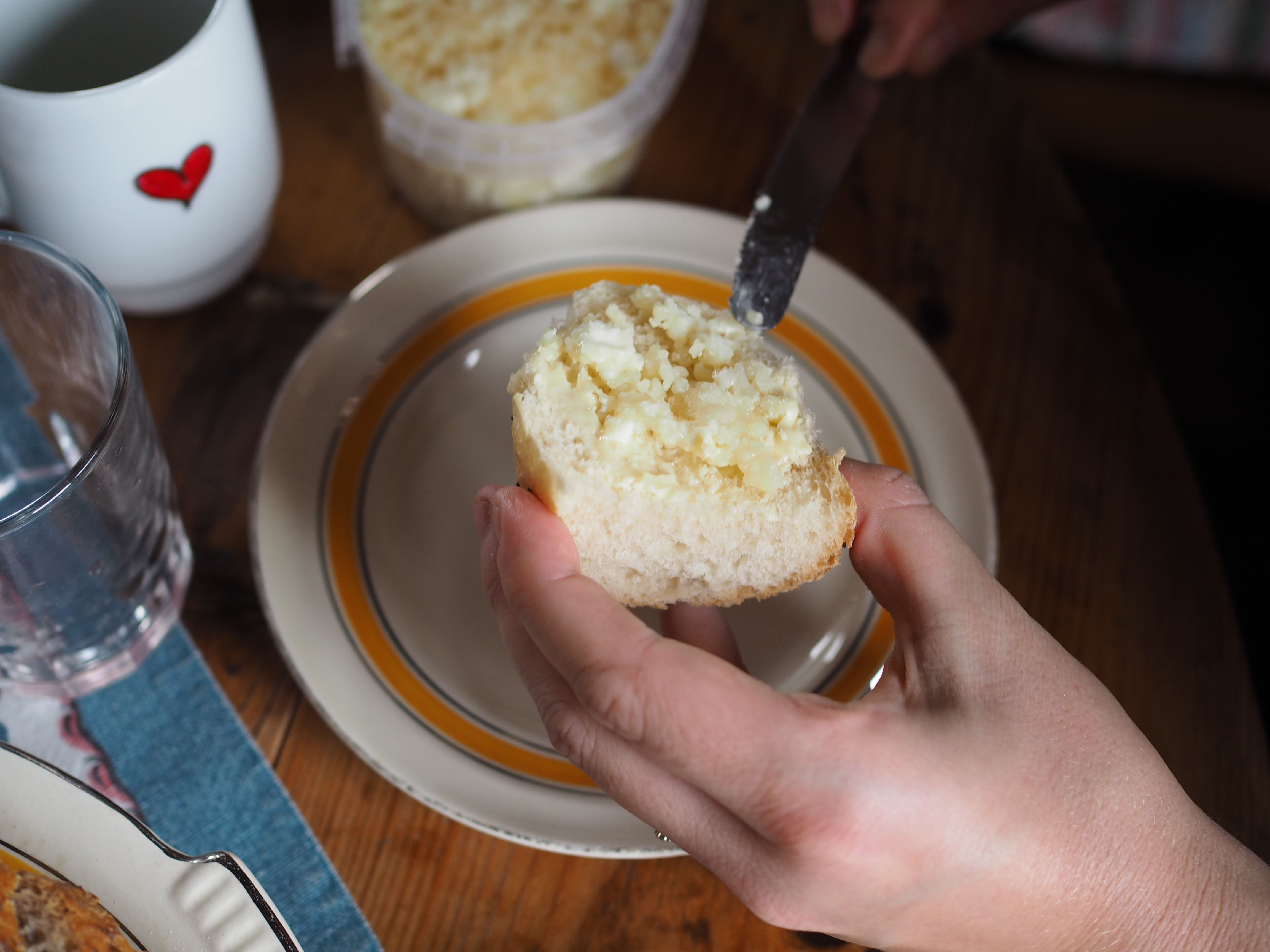 Norsk Seterliv & Sur-Ost (Mountain Farm Cottage Cheese)