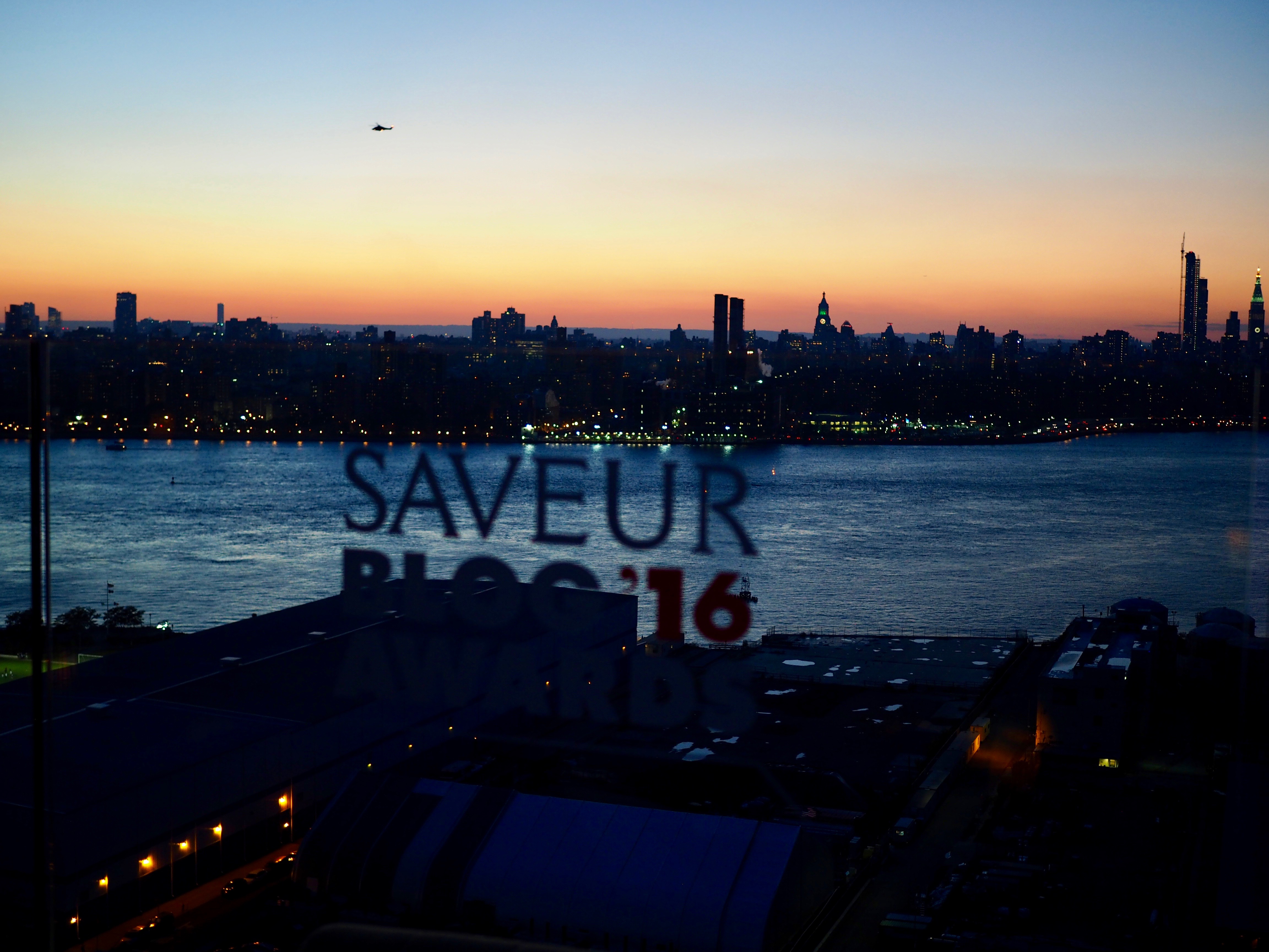 Bløtkake med Tyttebaer (Norwegian Layer Cake with Lingonberries)