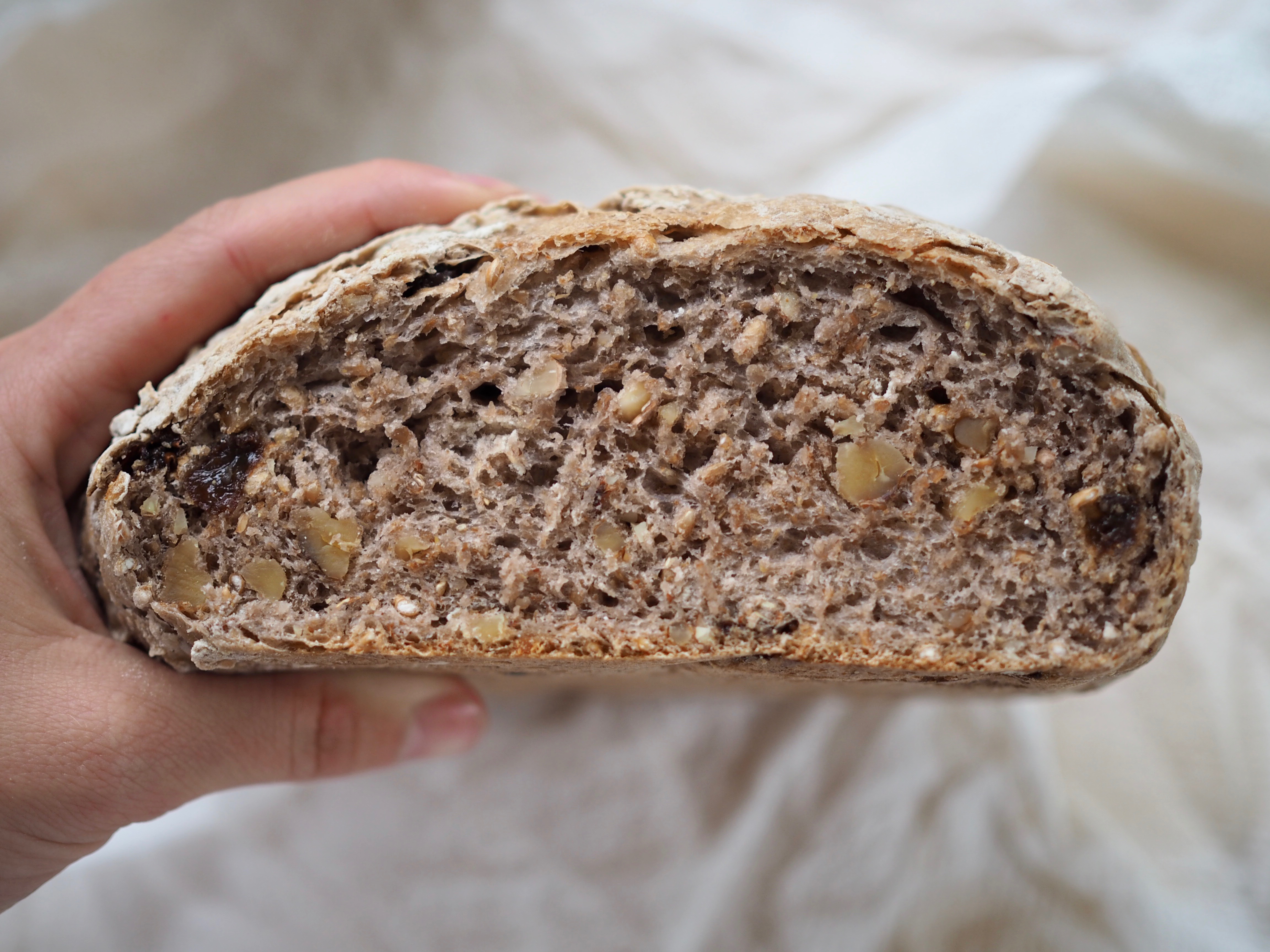 Walnut Bread (Valnøttbrød)