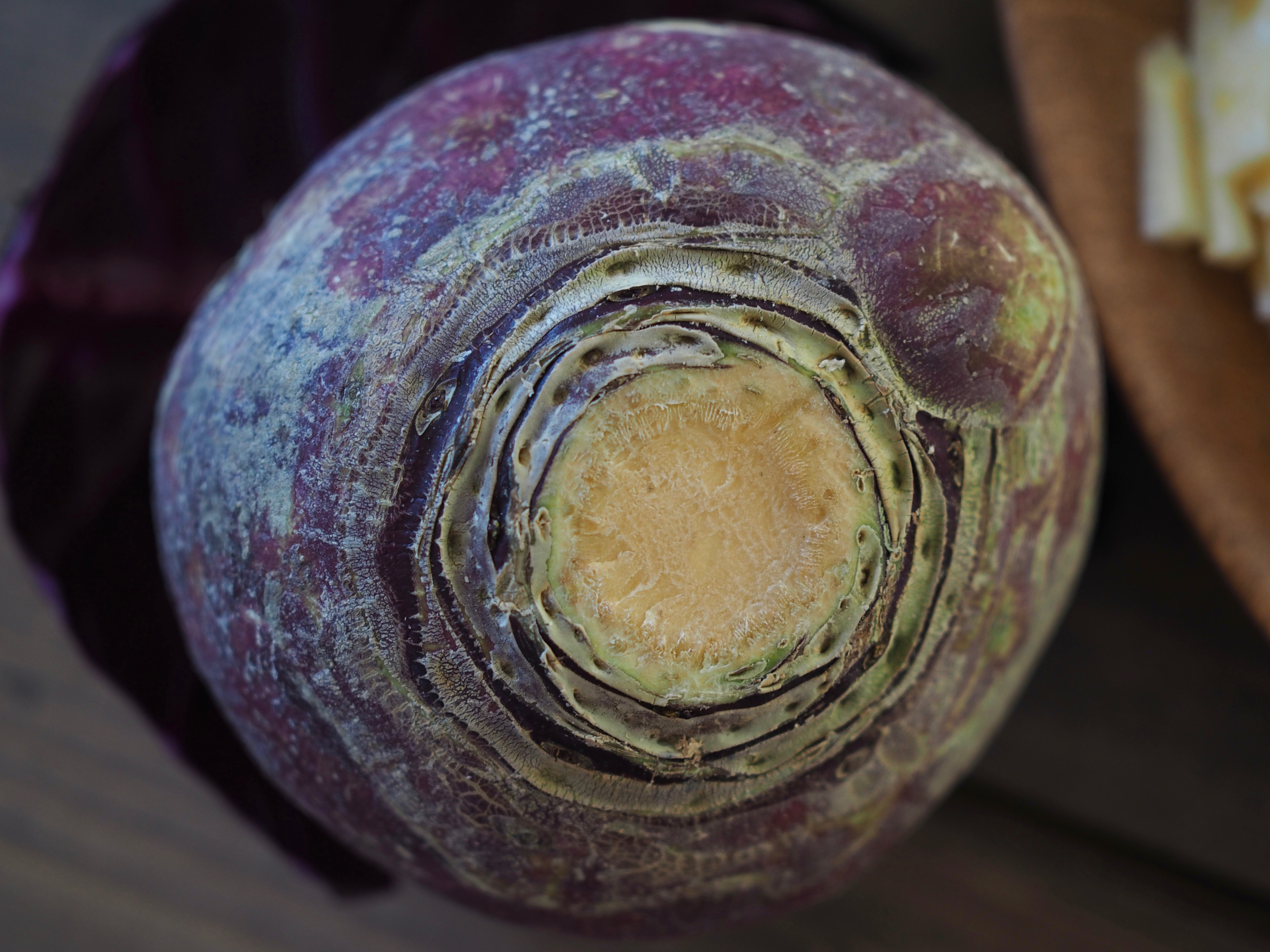 Rutabaga Salad with Apples (Kålrabi Salat med Epler)