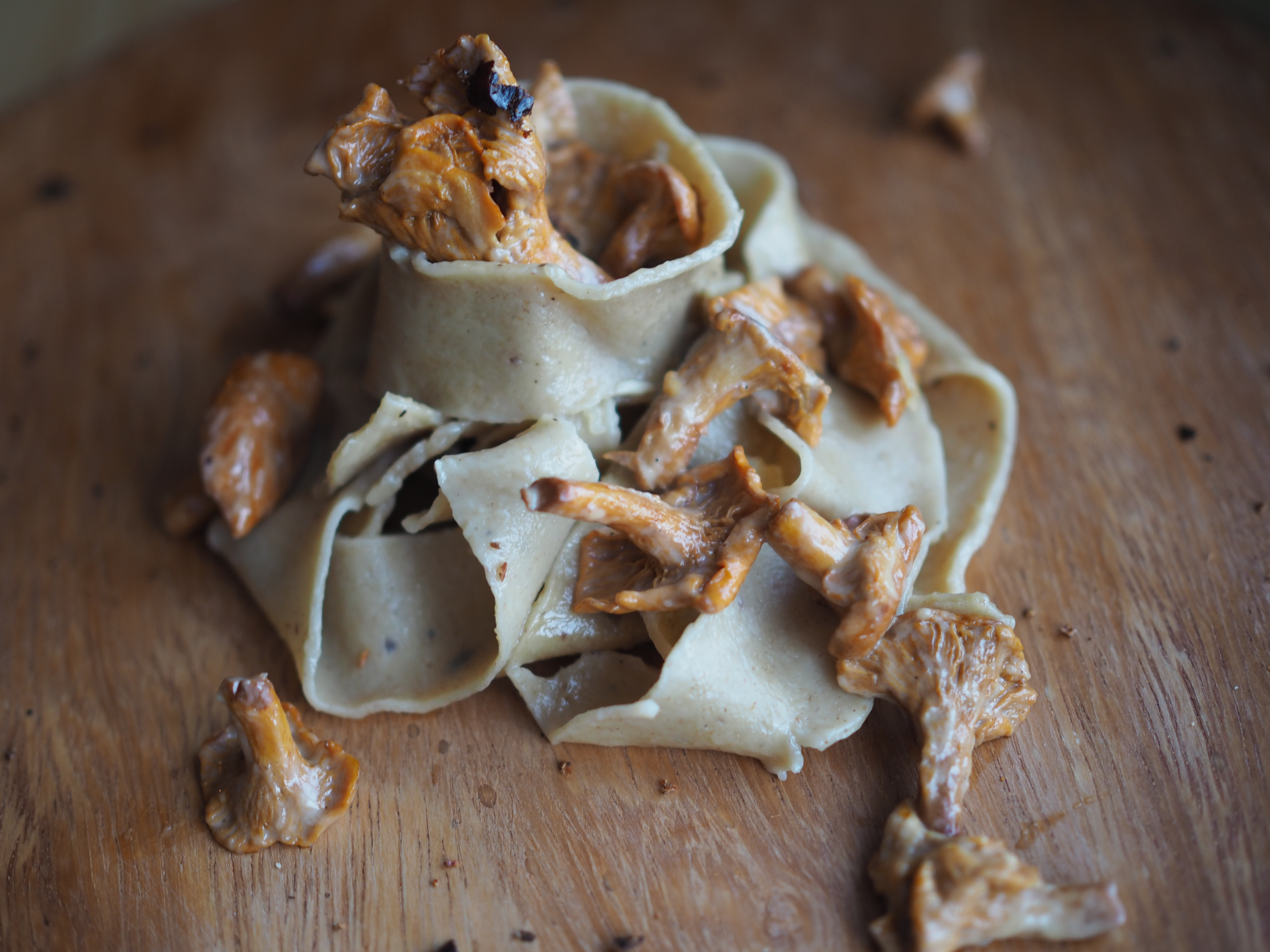 Juniper Berry & Barley Noodles with Creamy Chanterelles