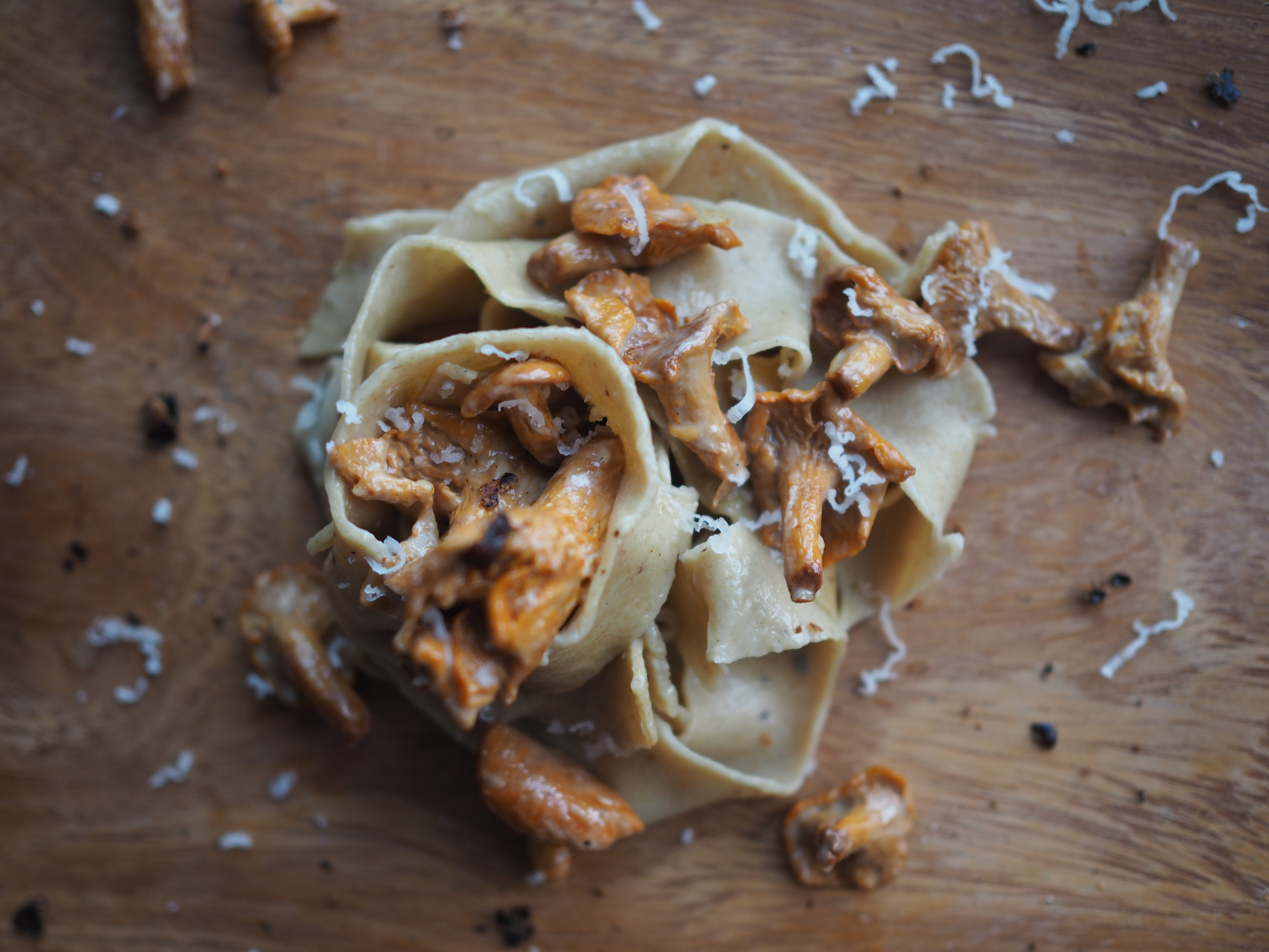 Juniper Berry & Barley Noodles with Creamy Chanterelles
