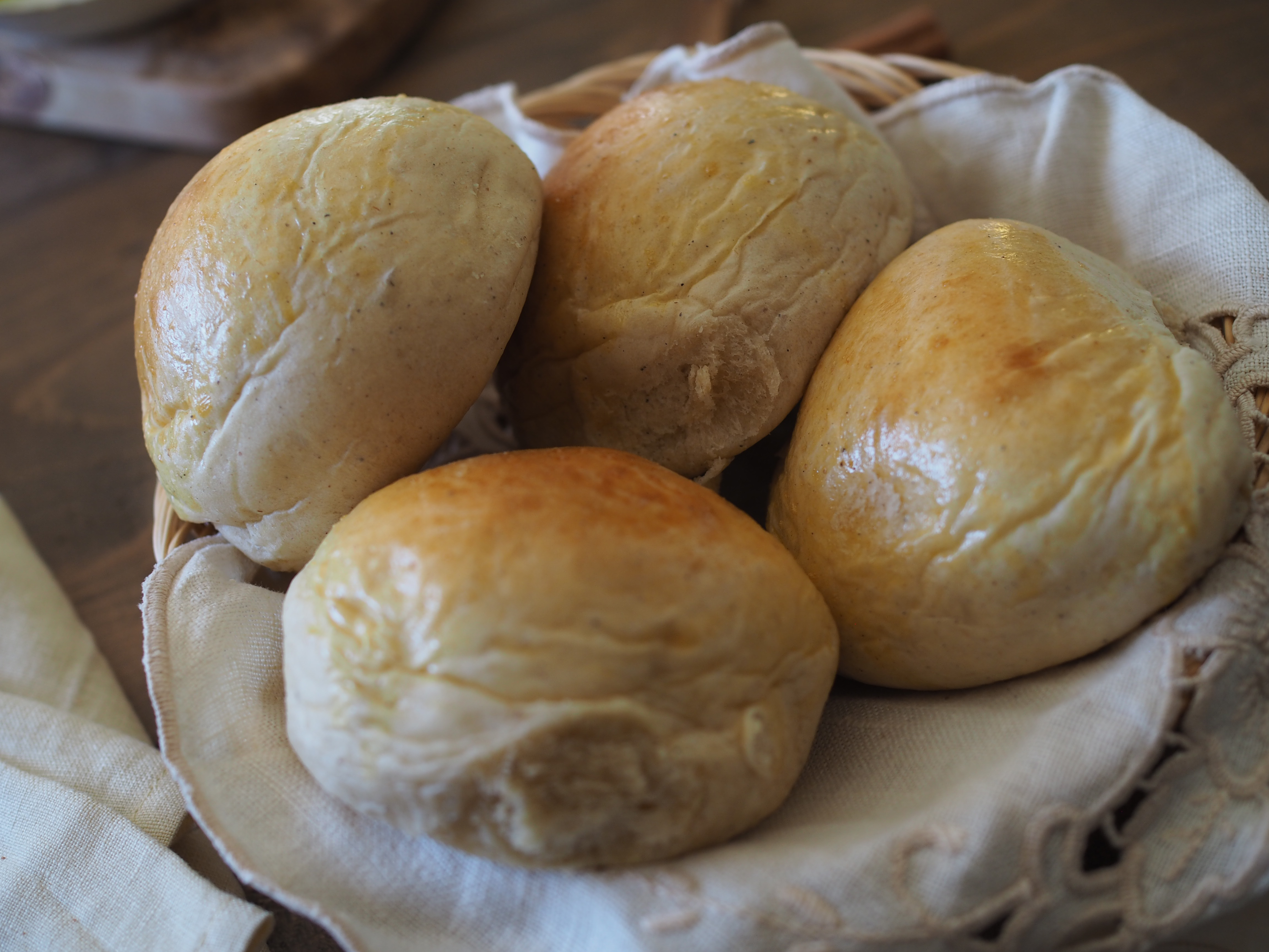Heitevegger (Bergen Hot Buns for Shrovetide/Fastalavns