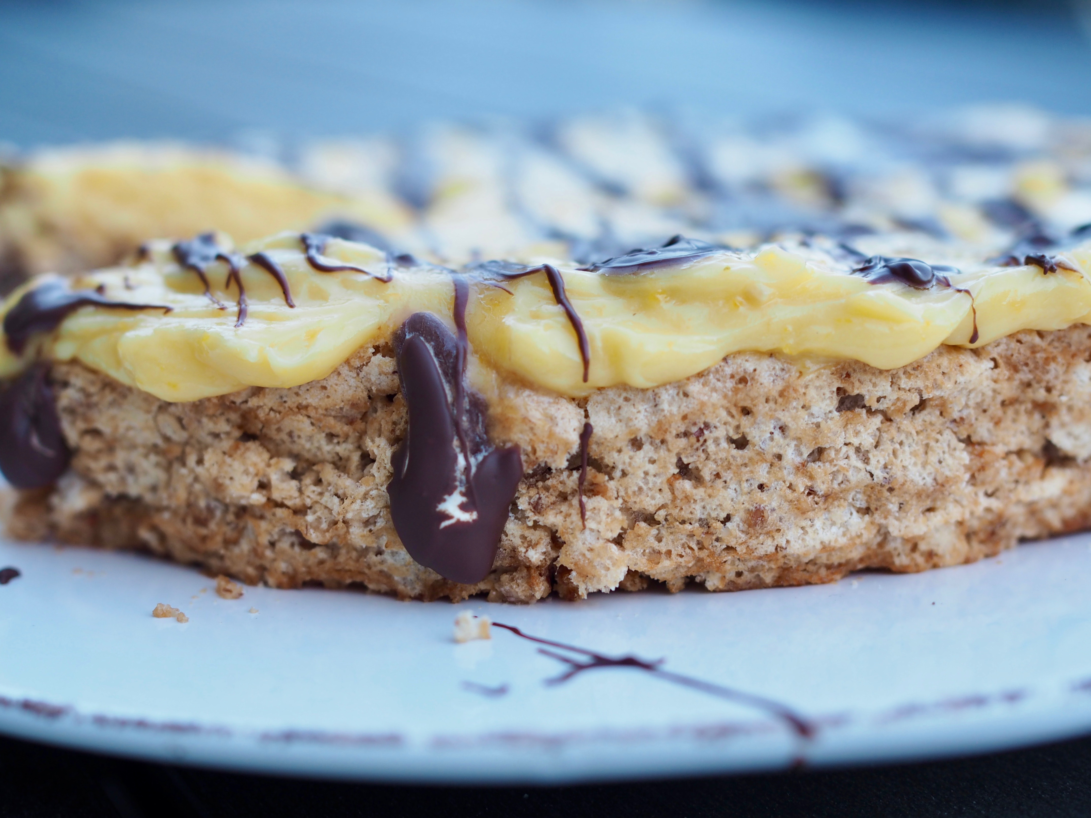 Norwegian Success Tart (Suksessterte)