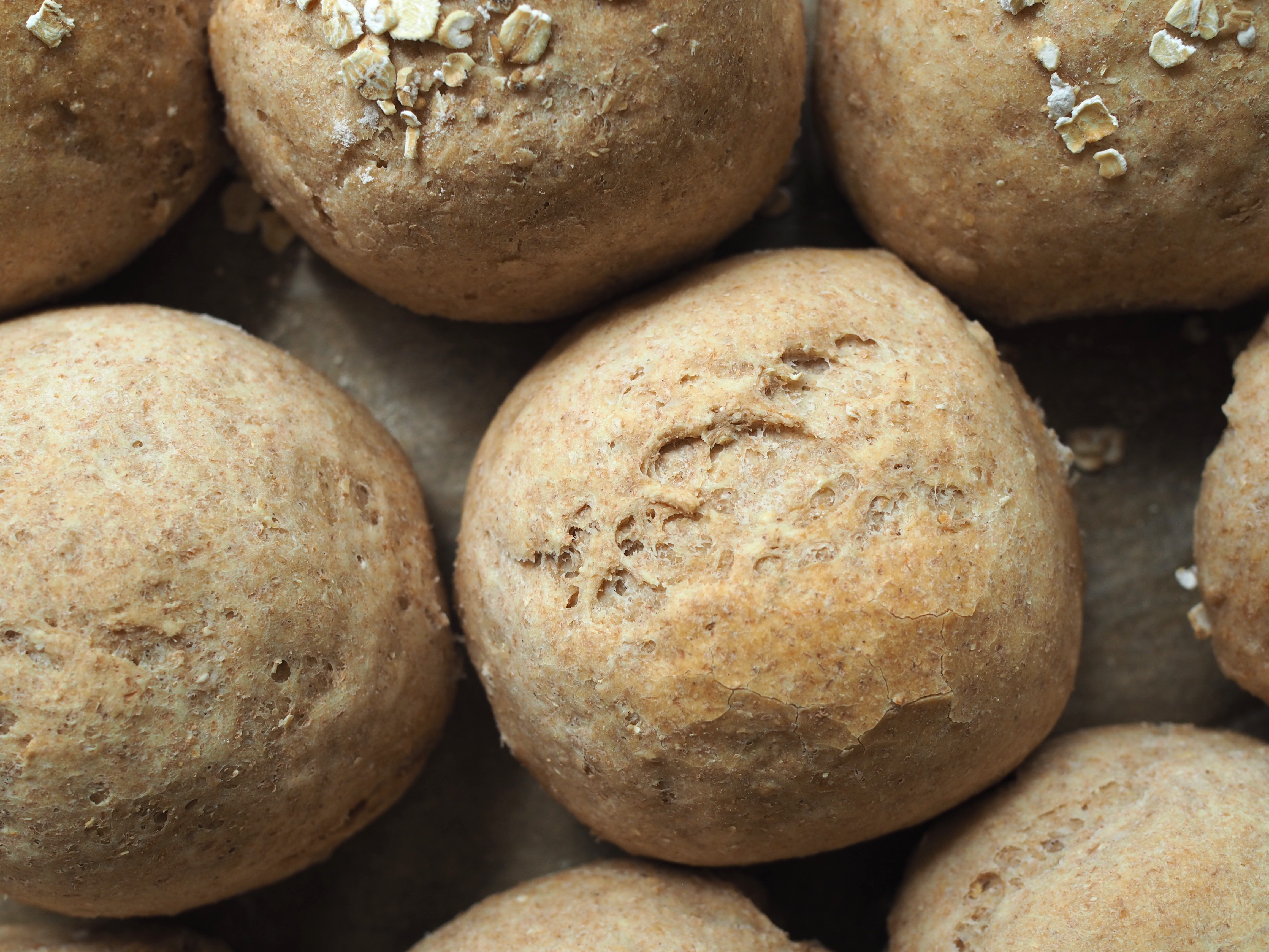 Norwegian Crusty Rolls with Oats (Rundstykker med Havregryn)