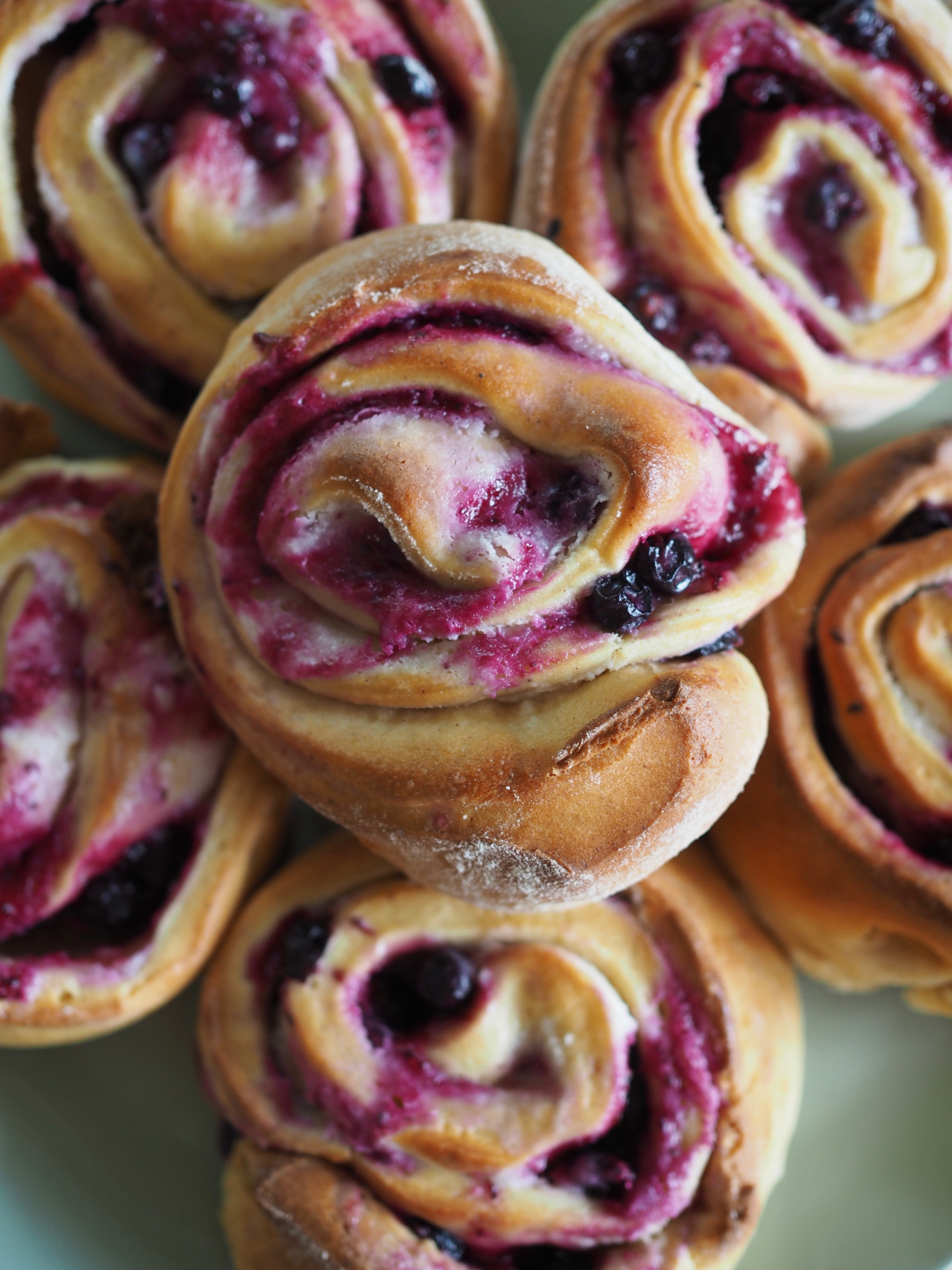 Blackcurrant Sweet Buns (Solbærsnurrer)
