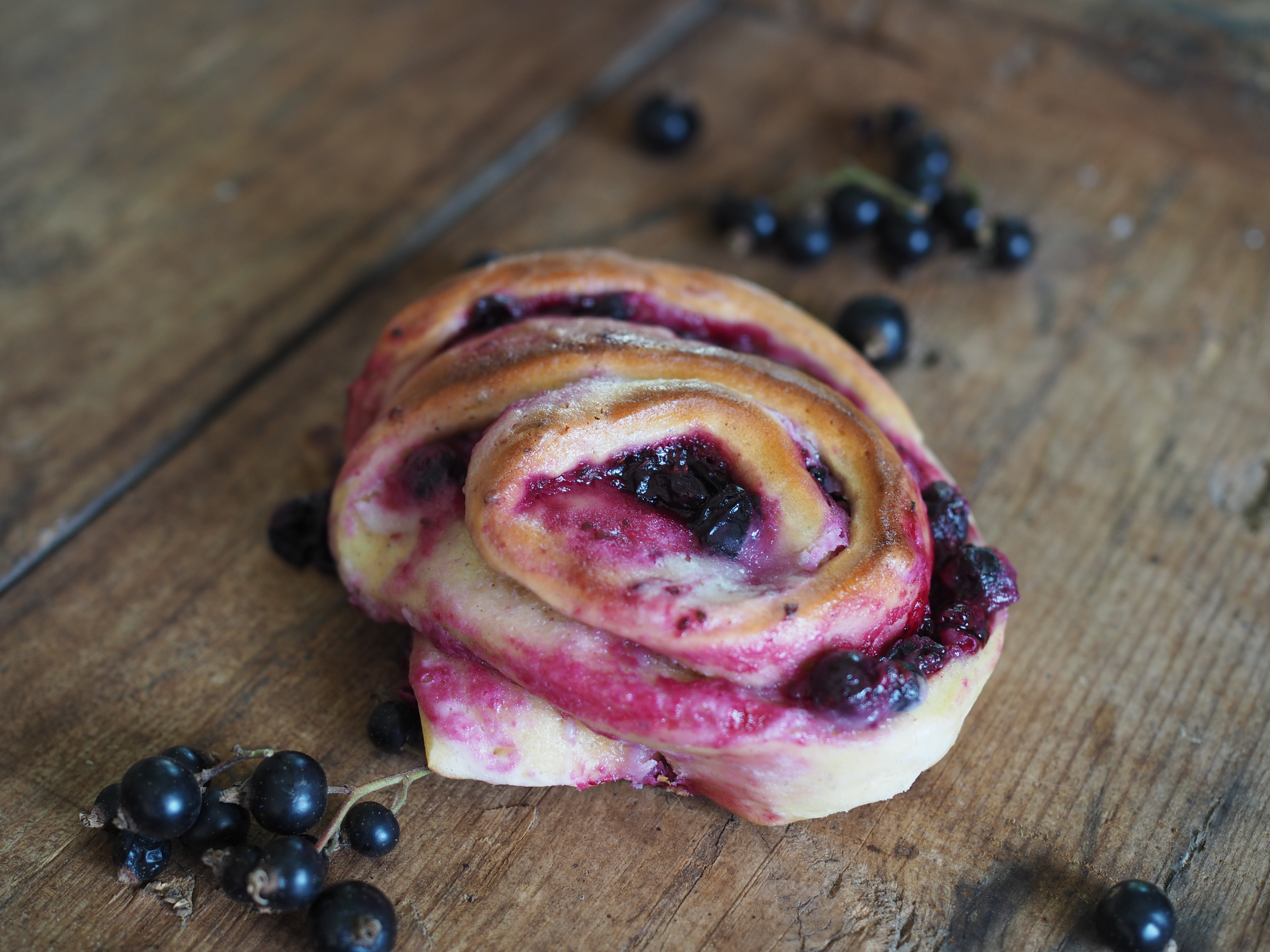 Blackcurrant Sweet Buns (Solbærsnurrer)
