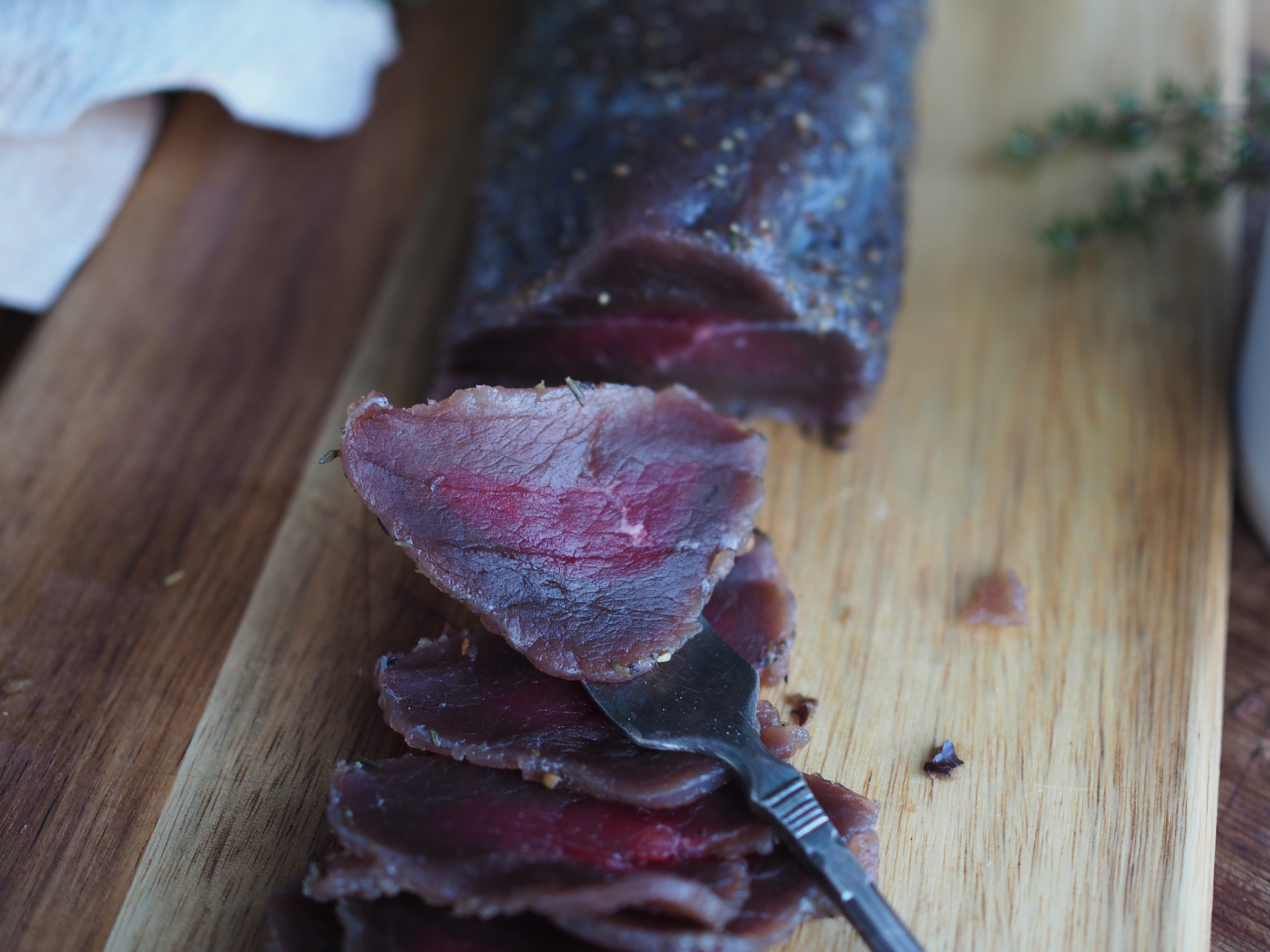 Aquavit-Cured Deer with Pickled Bilberries (Gravet hjort med sylteblåbær)