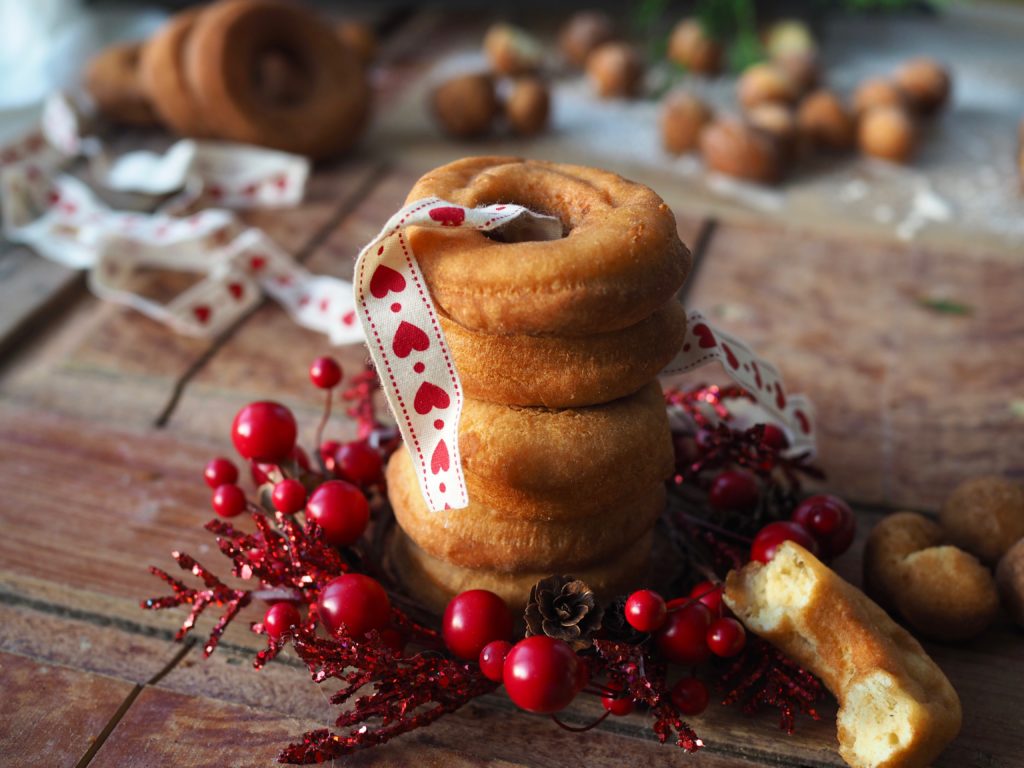 Smultringer (Norwegian Doughnuts) Served with an Apple Glaze