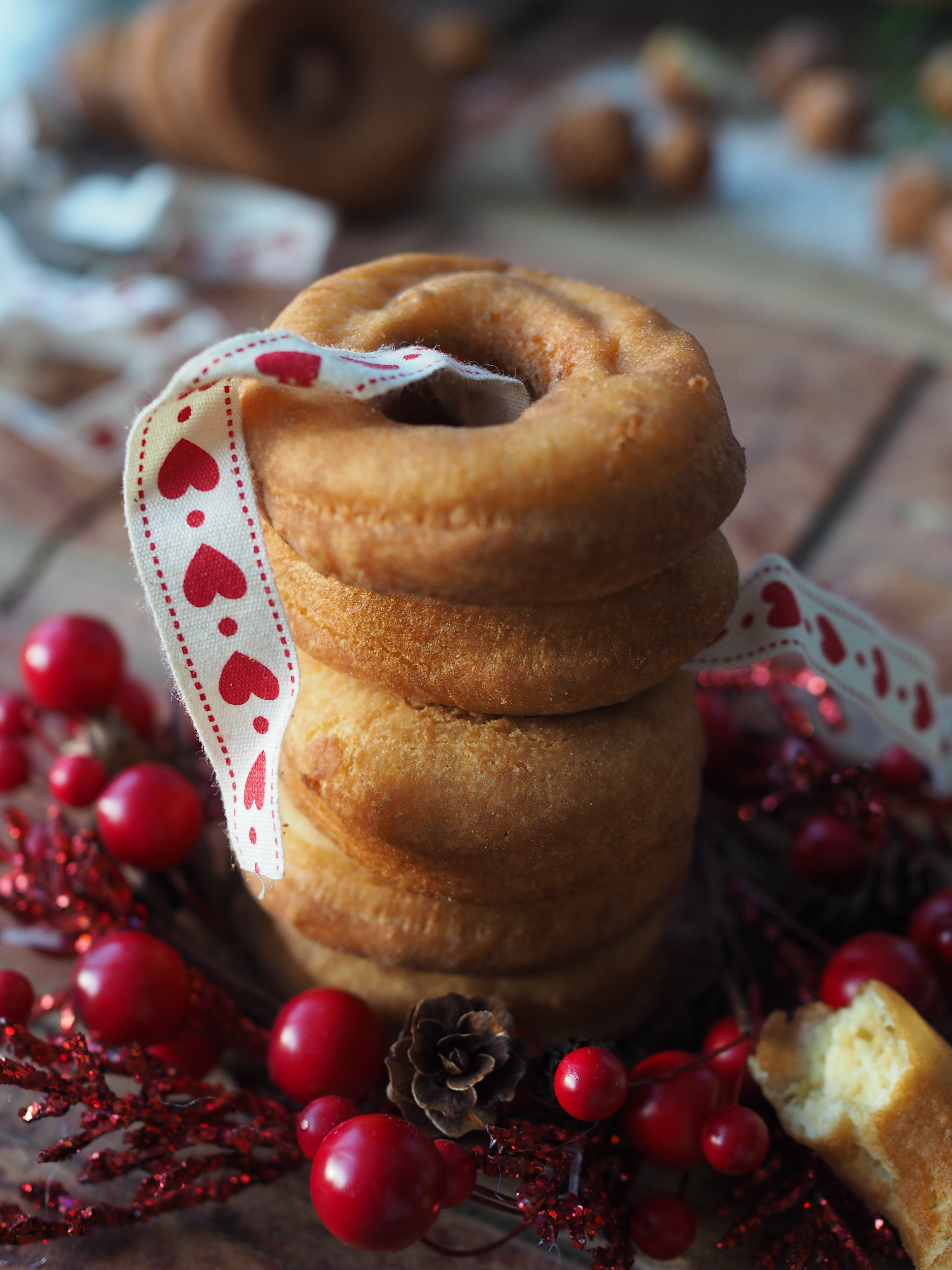 Smultringer (Norwegian Doughnuts) Served with an Apple Glaze