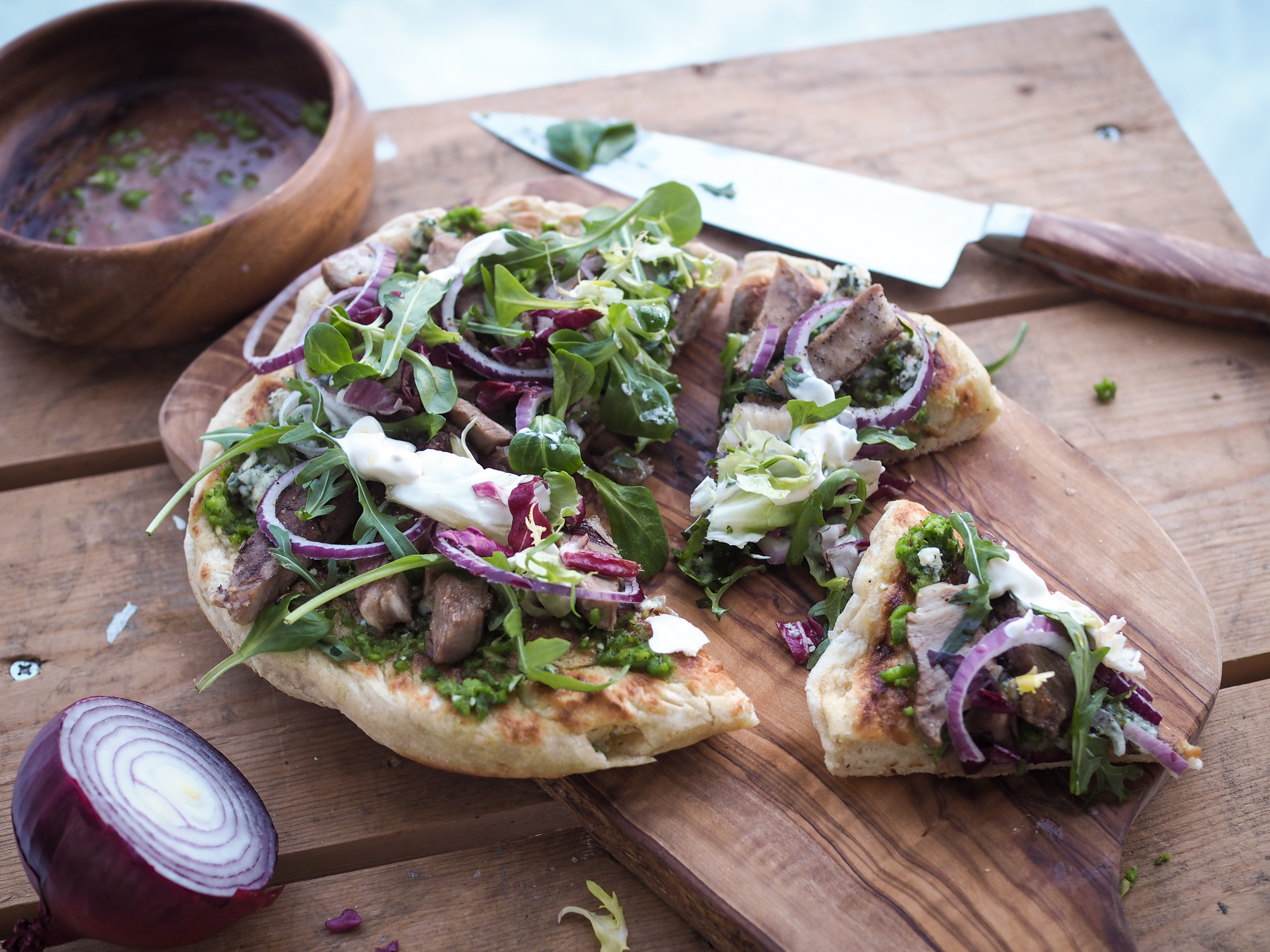 Outdoor Skillet-Bread with Lamb and Pea Pesto (Bålbrød med lam og erterpesto)
