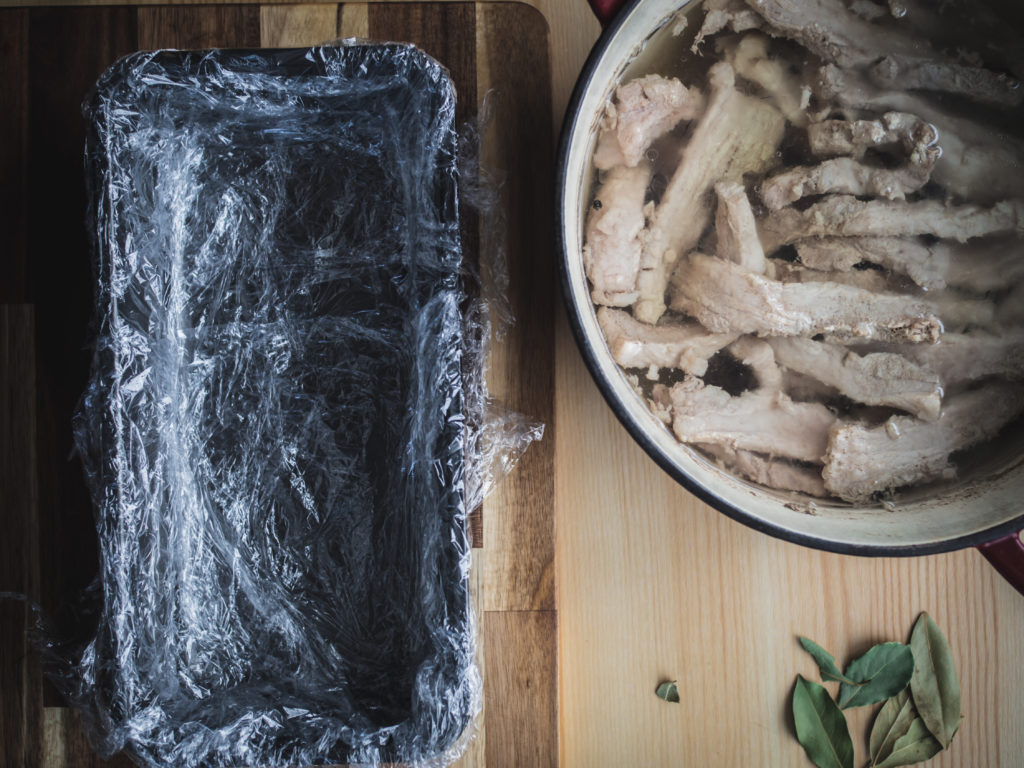 Julesylte (Norwegian Christmas Pressed Pork)