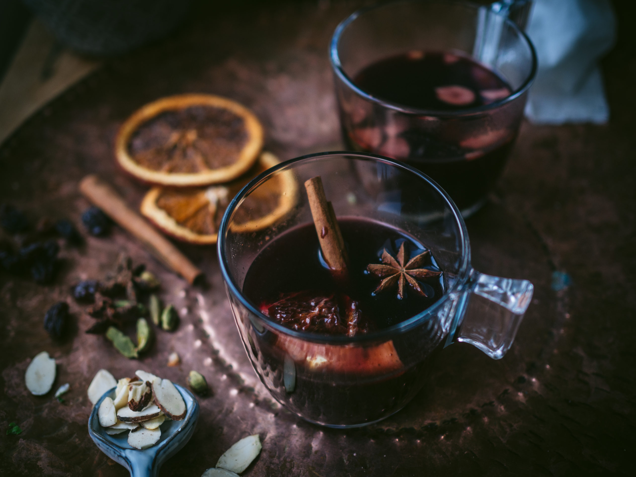 Gløgg (Norwegian mulled wine)