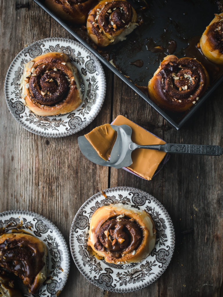 Brunost-Caramel Cinnamon Buns