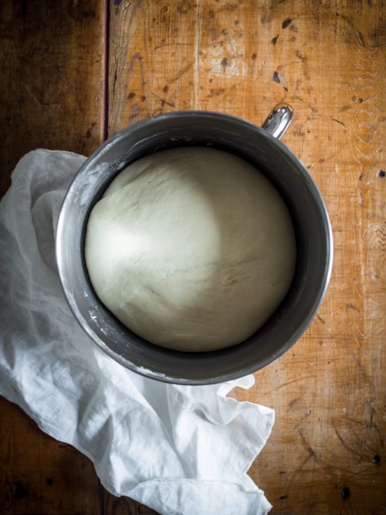 Settekake (Norwegian Yeast Bread)