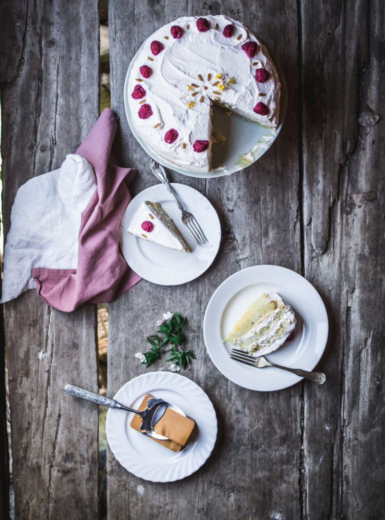 Layer Cake with Brunost Custard (Bløtkake med Brunost)