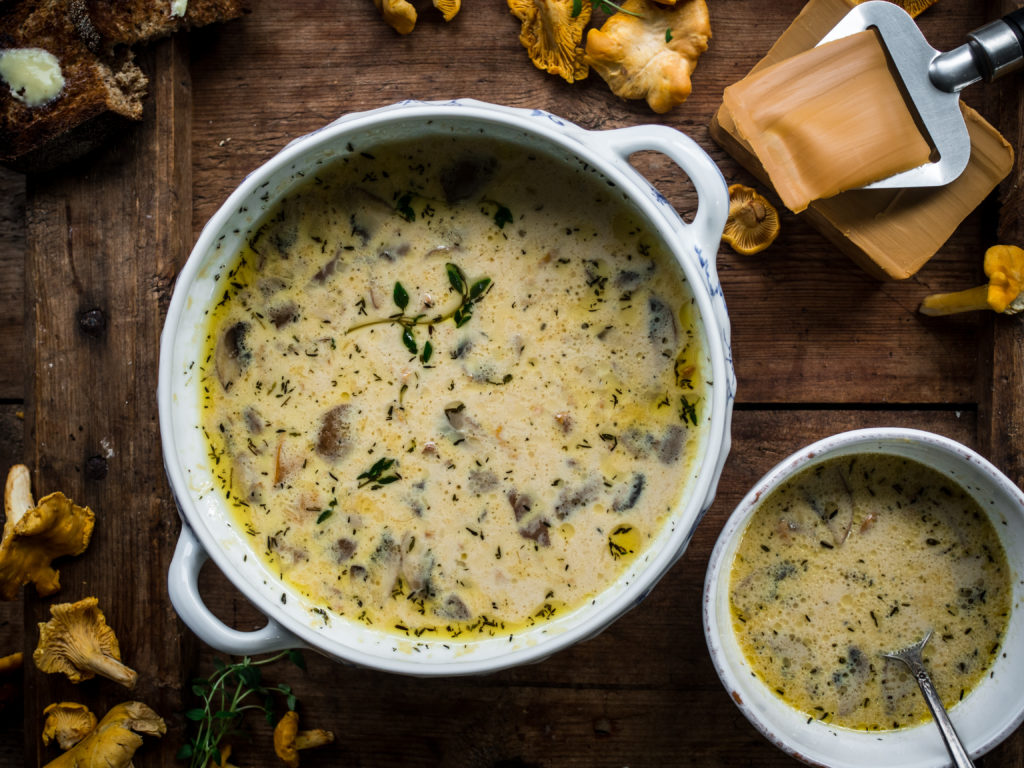 Creamy Chanterelle and Brunost Soup