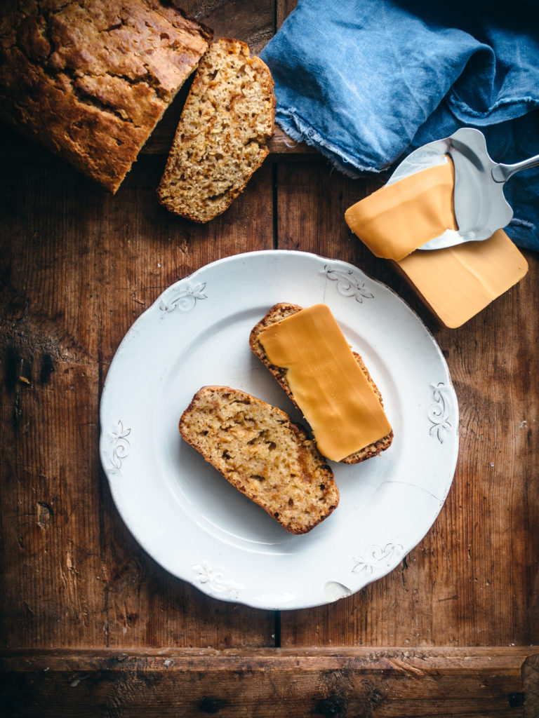 Brown Cheese, Honey and Rye Quick Bread