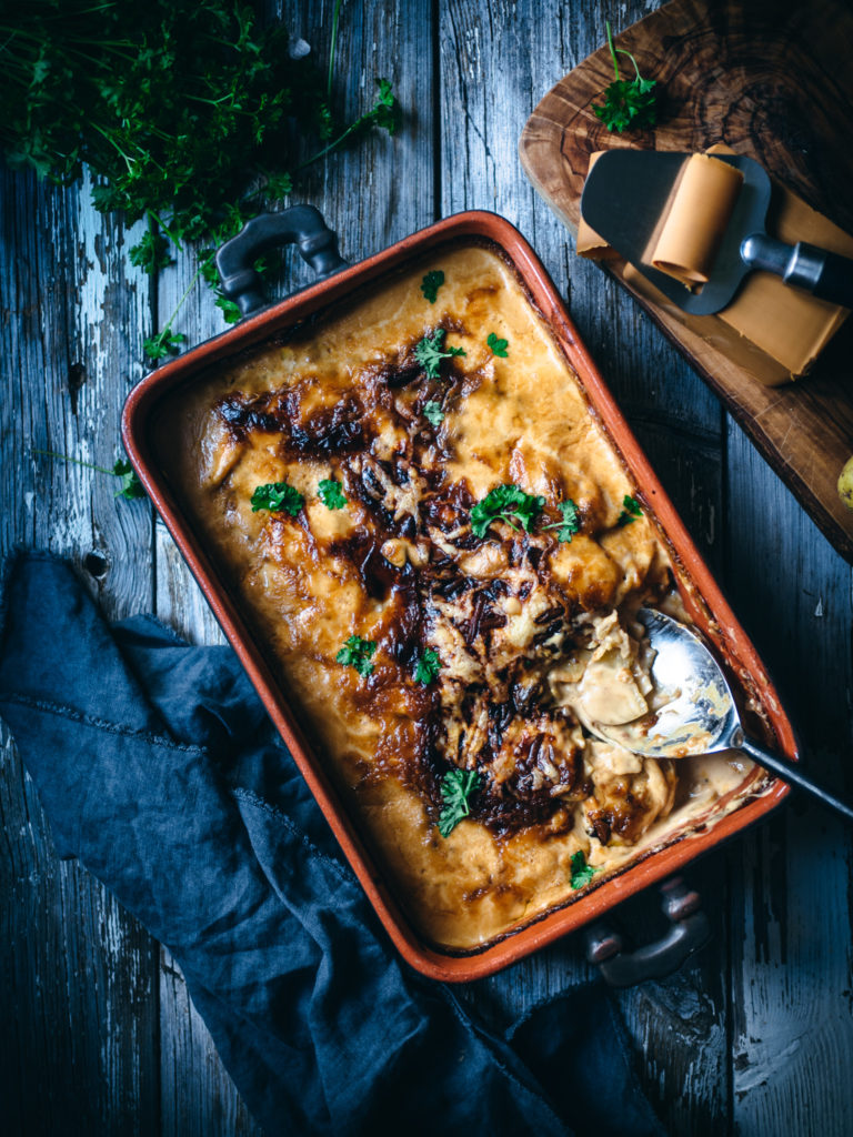 Creamy Brown Cheese Scalloped Potatoes