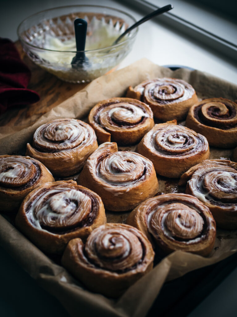 Pepperkaker Buns (Gingerbread Rolls)