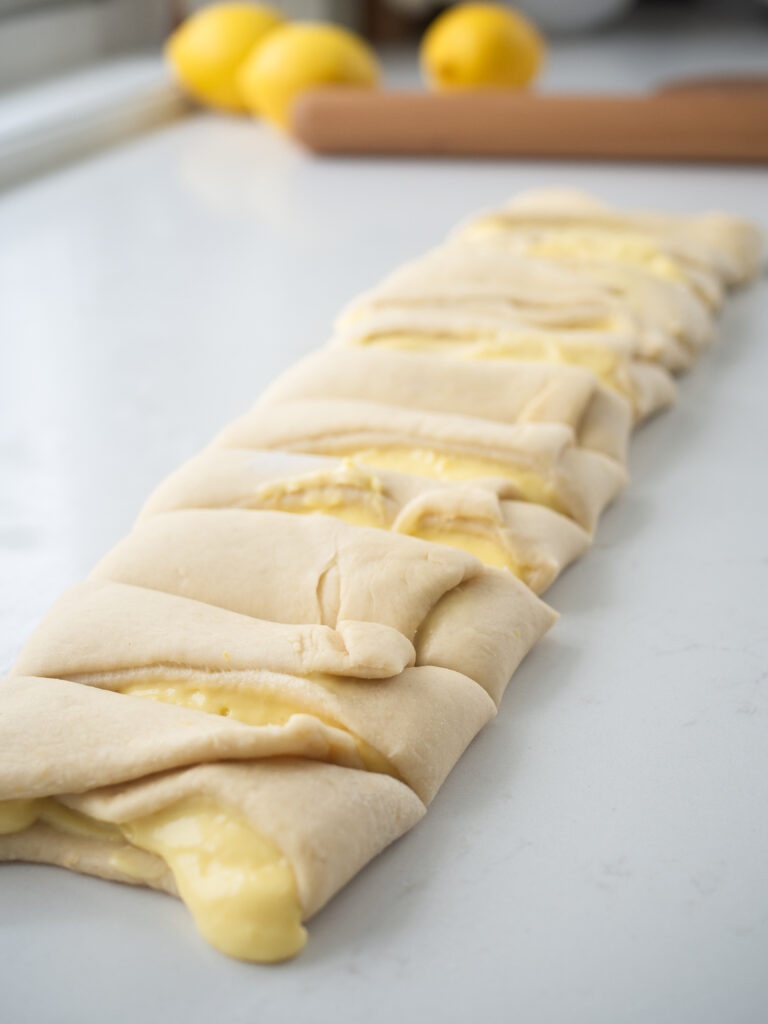 Lemon Custard Buns (Sitronboller)