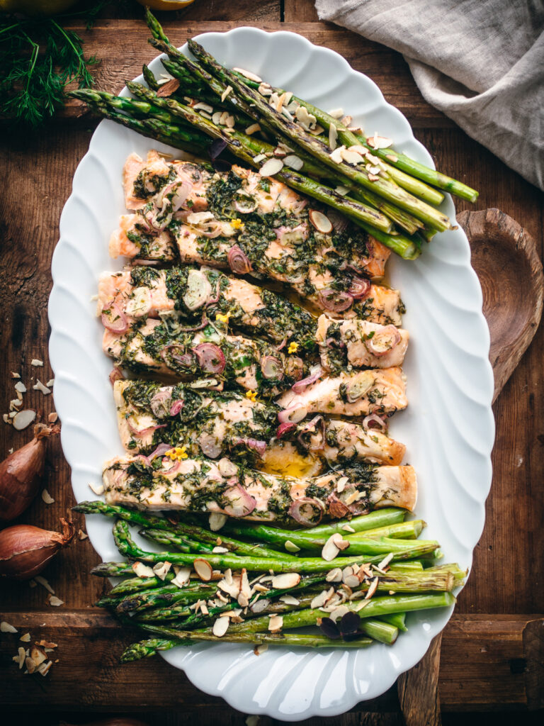 Buttery Herb and Shallot Salmon with Asparagus 